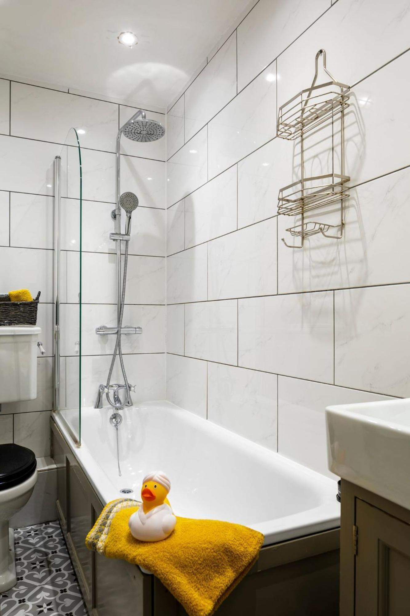 Dream Stays Bath - Trim Street Townhouse With Hot Tub Εξωτερικό φωτογραφία