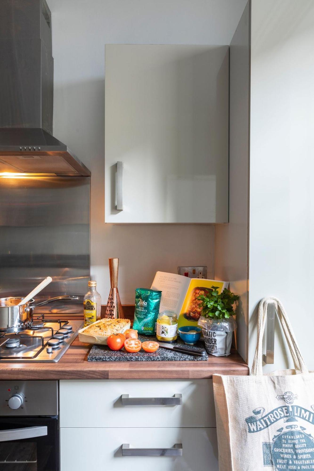 Dream Stays Bath - Trim Street Townhouse With Hot Tub Εξωτερικό φωτογραφία